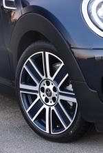 Mini Cooper Clubman 2019 года (ZA)